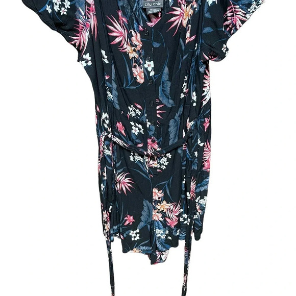 City Chic Black Floral Palm‎ Button Front Off the Shoulder Romper Plus Size 24 - Picture 6 of 11